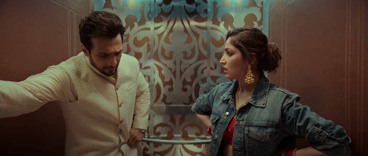 Dhoom Dhaam 2025 WebRip [Hindi + Tamil + Telugu] 480p, 720p, 1080p ESub Screenshot