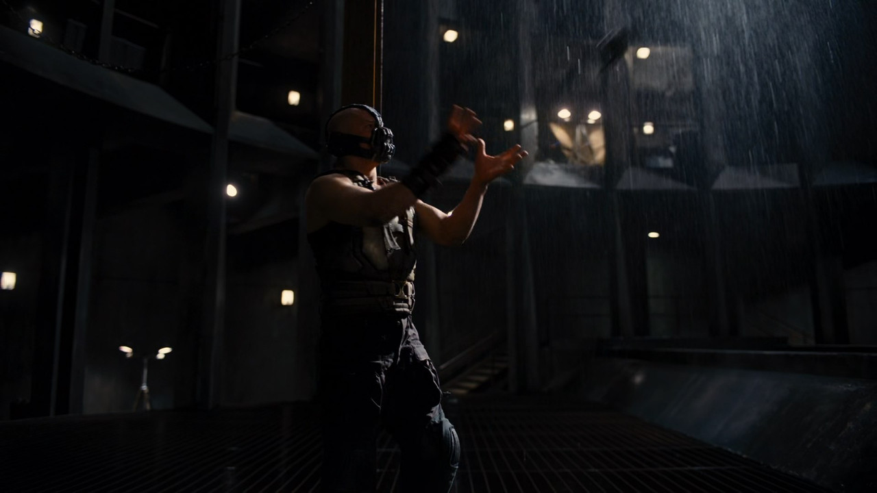 The Dark Knight Rises 2012 (1080p x265 10bit Tigole).mkv_snapsho