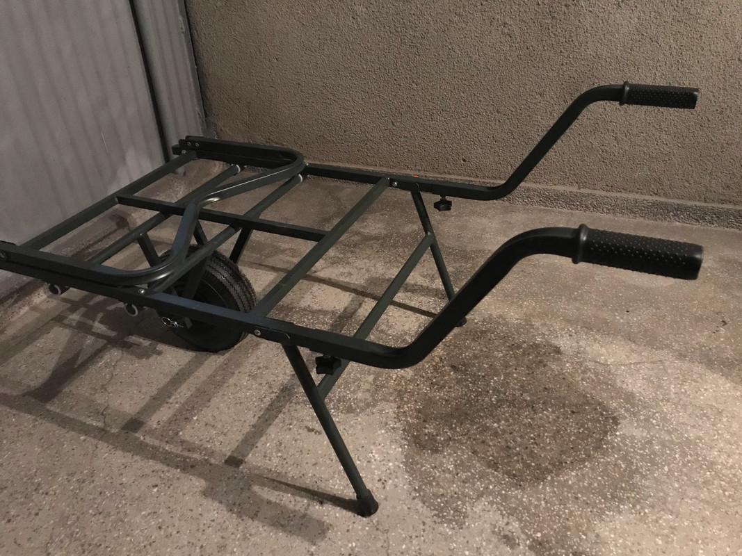 AF390B71-EE58-481A-885A-F8CA890B9BC6