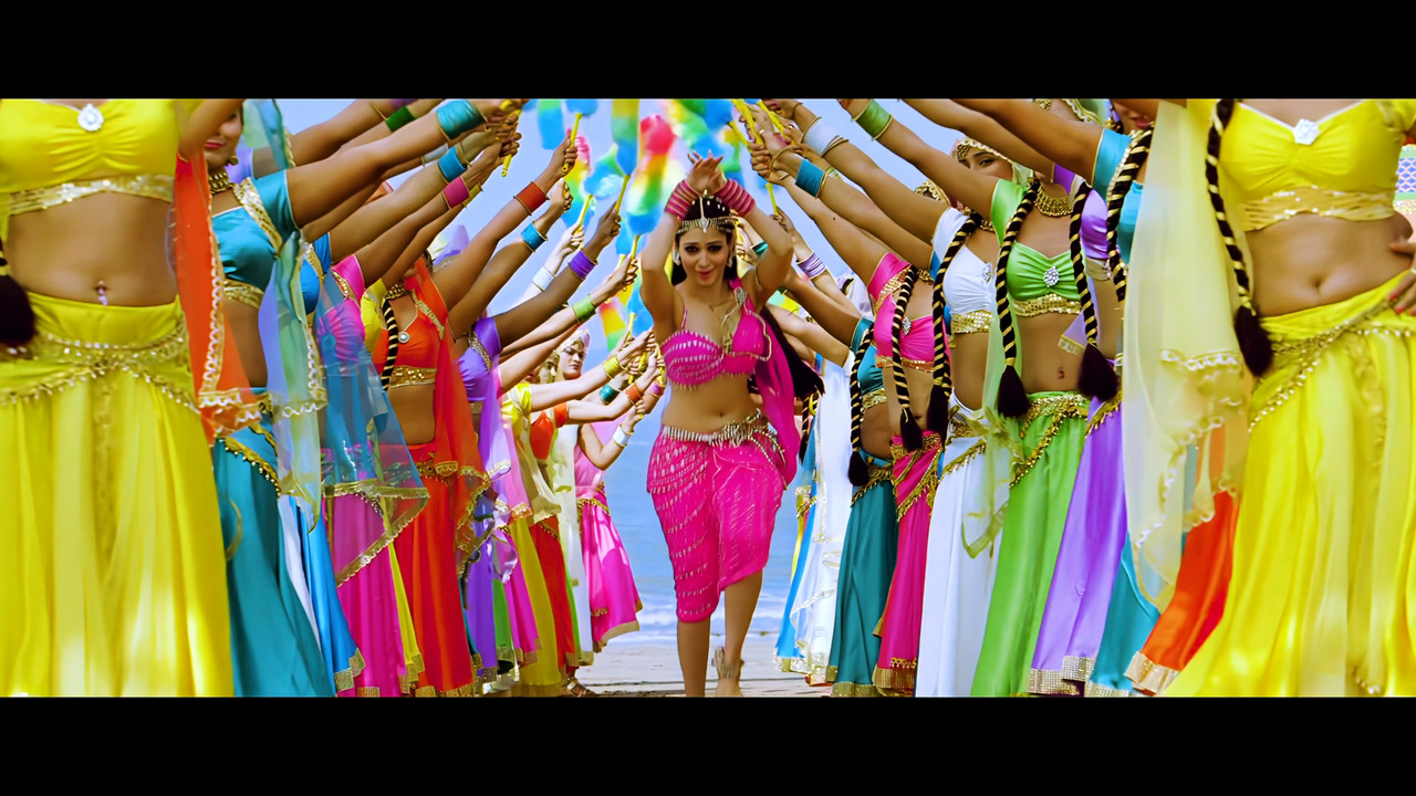 Tamanna Hot Song From Himmatwala Naino Main Sapna 4K (Best Quality).mp4_snapshot_00.18_[2021.04.05_1