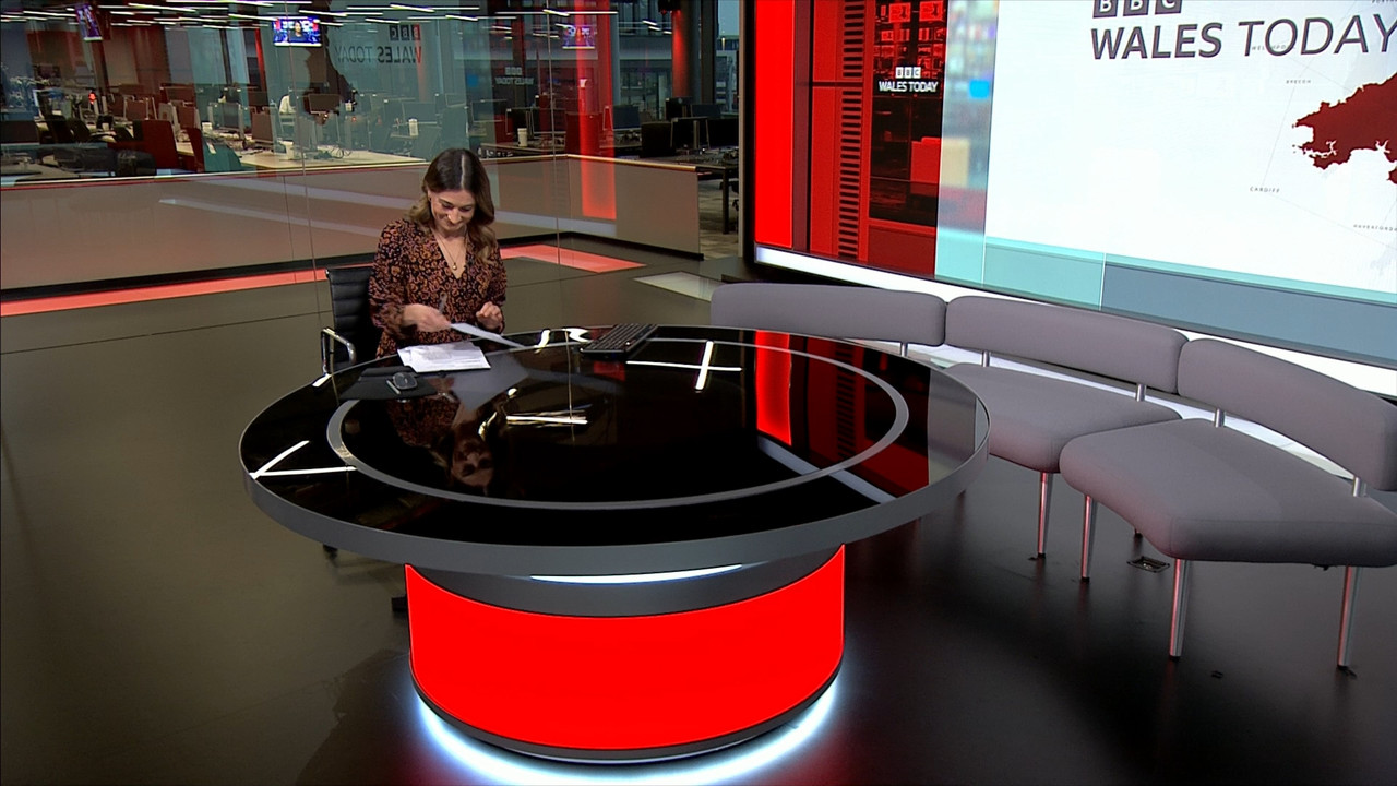 03.04 - 17.25.00 - BBC Wales Today. The latest news, sport, weather a....ts_snapshot_11.39.660