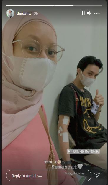 Dinda dan Rey