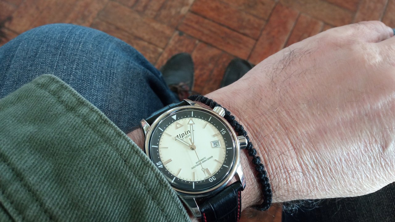 **** La montre du jour ! Vol. 42**** - Page 23 IMG-20241005-110420