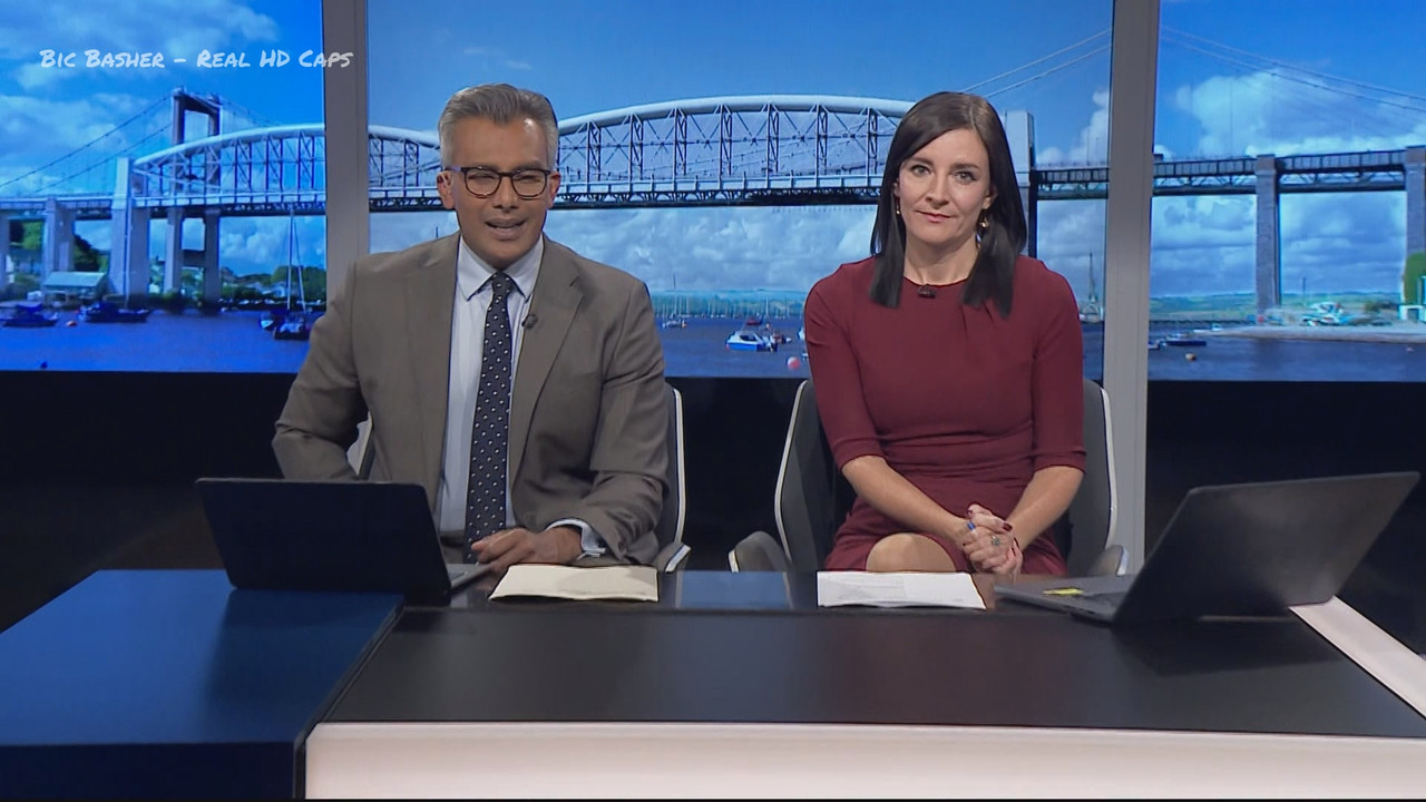 06.11 - 18.00.00 - ITV News West Country. Breaking news and current s....ts_snapshot_00.58.807