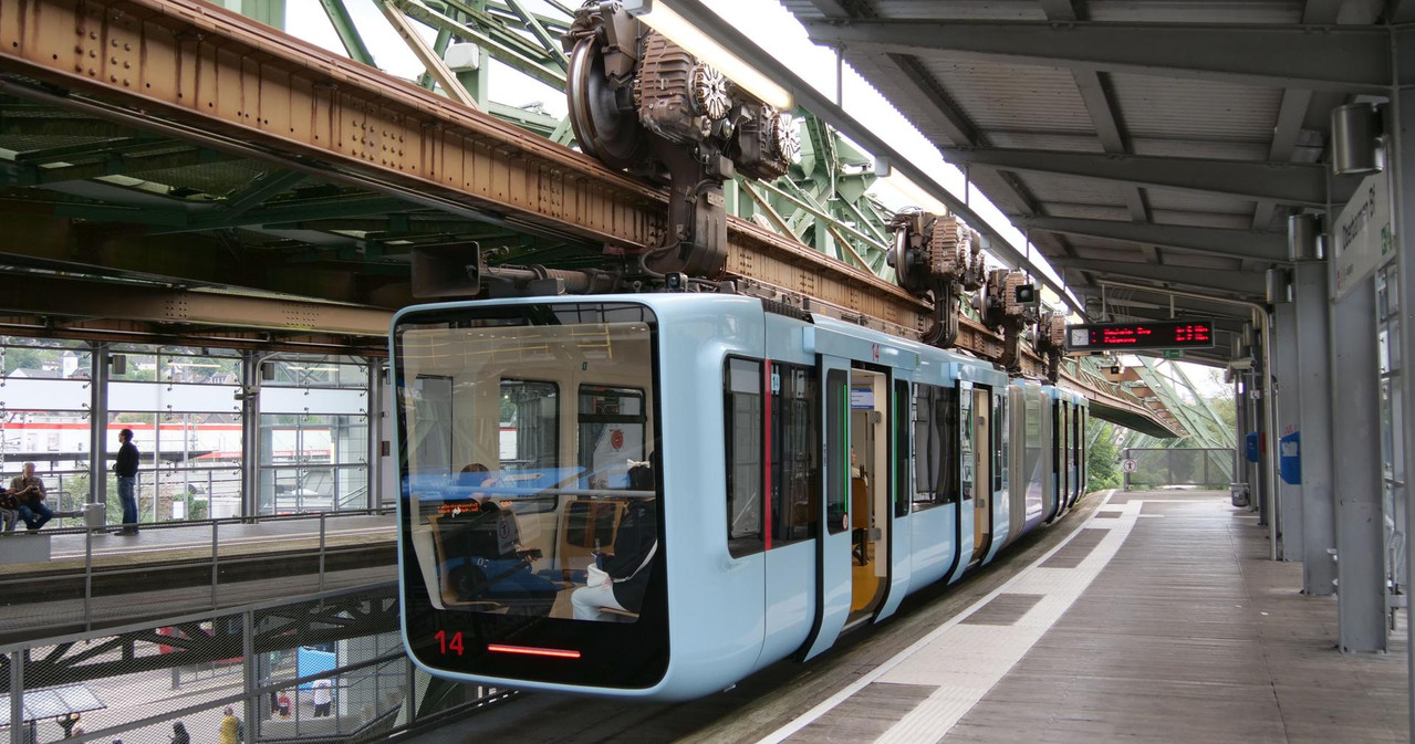 [Bild: 280725-185038-1b.jpg]