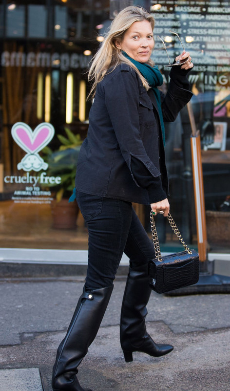 kate-moss-out-in-london-05-03-2018-7