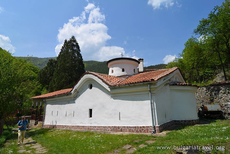 [Obrazek: 368-004-Manastir-Sedemte-prestola-jpg.jpg]