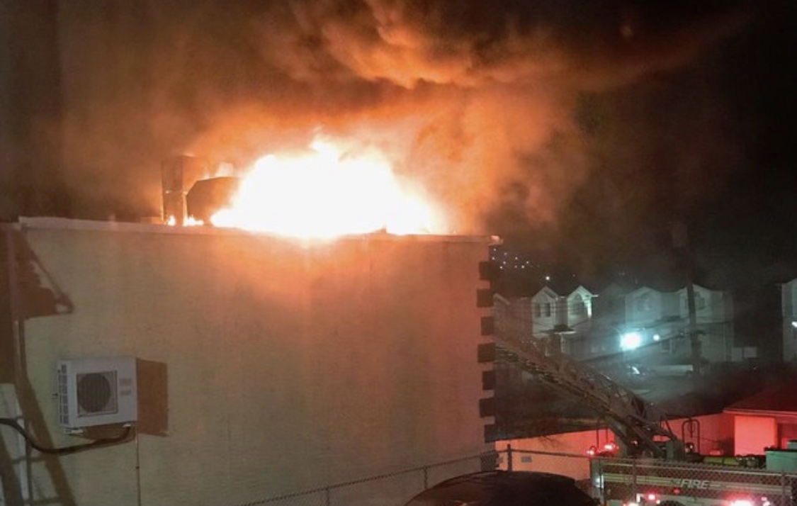 DCED50EC-011F-422C-ABD2-0464567446F6