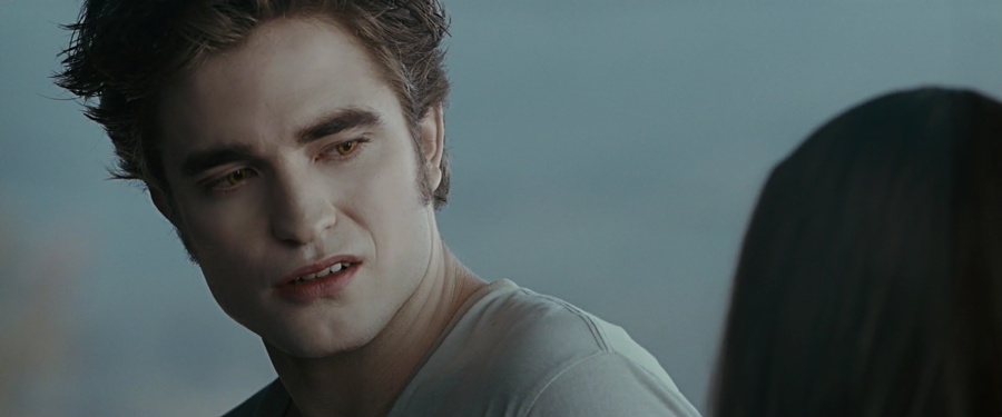 The Twilight Saga: Eclipse 2010 BluRay [Hindi + Tamil + Telugu + English] 480p, 720p, 1080p ESub Screenshot