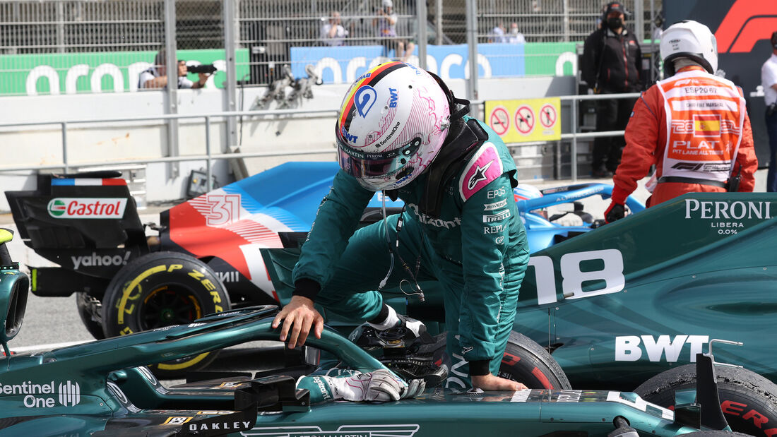 Sebastian-Vettel-Aston-Martin-Formel-1-GP-Spanien-2021-Barcelona-Rennen-169Gallery-bad550d2-1793146