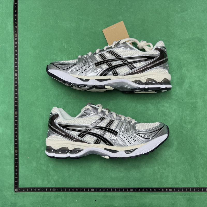 487、Asics Gel-Kayano 14