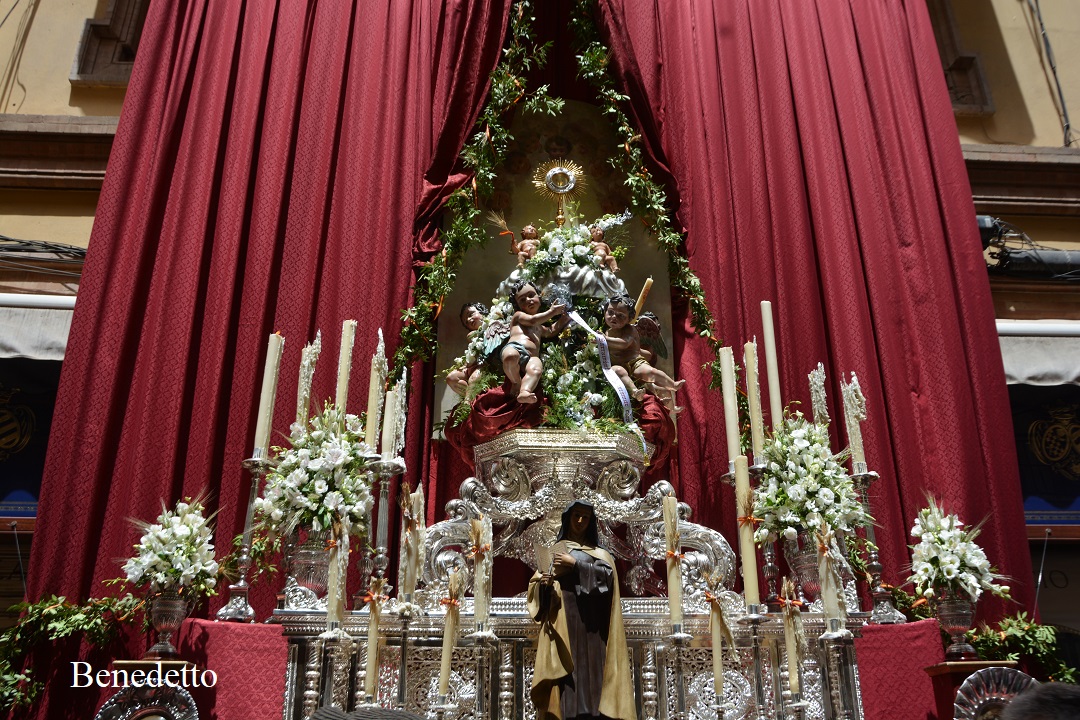 Procesión del Corpus Christi 1-Altar-Ntra-Sra-de-la-Cabeza