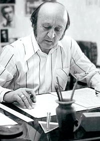 Фикрет Амиров