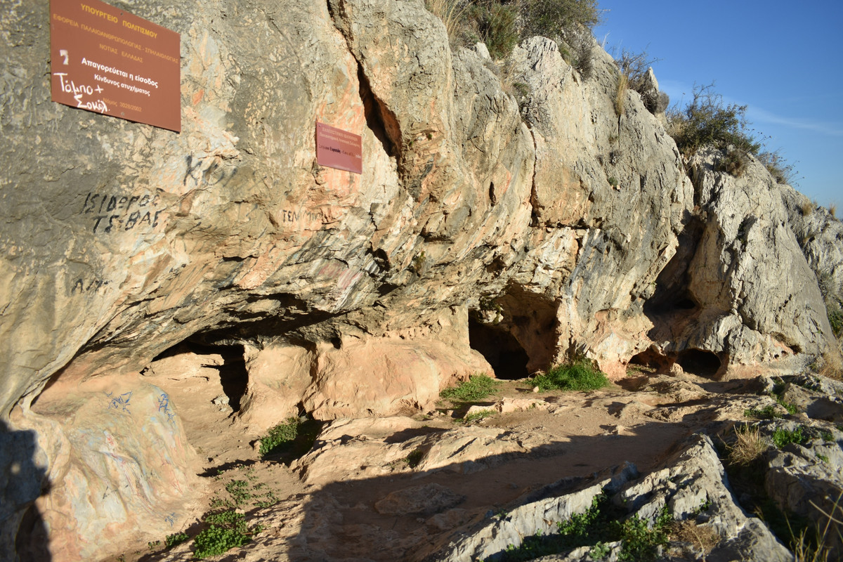 Σπήλαιο του Ευριπίδη (16)