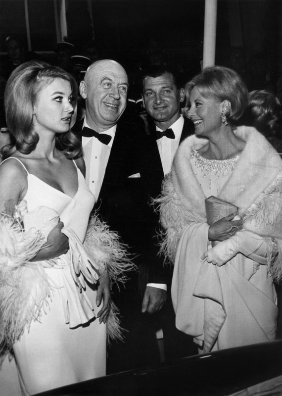 barbara_bouchet_ma68