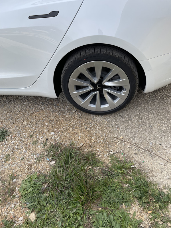 E8419AB1-F0A9-4831-8D21-5A9D160F92D5