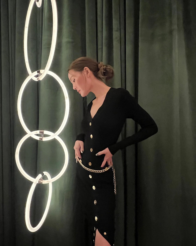 janienineeleven-1695455088-3198031530396261523-1433978306