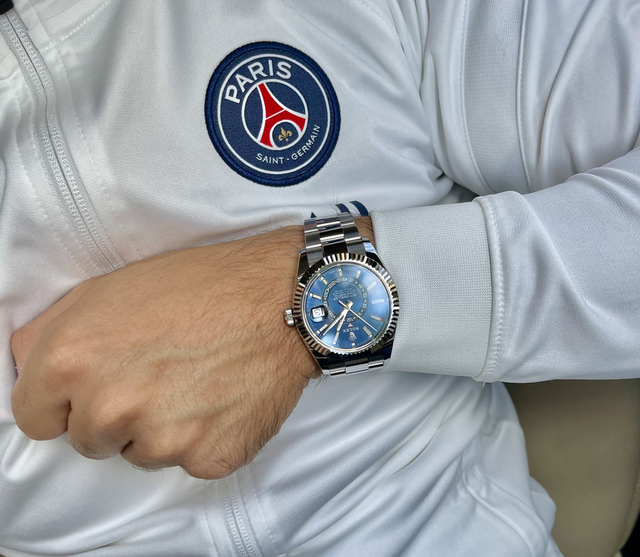 8F59A002-64DF-4888-9130-5B98C12A69E9