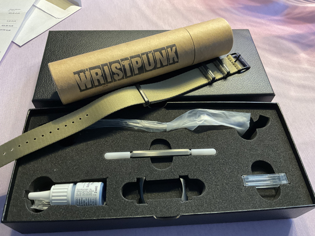 82DD3680-4B24-4C4A-91E2-0C575ABECCA8