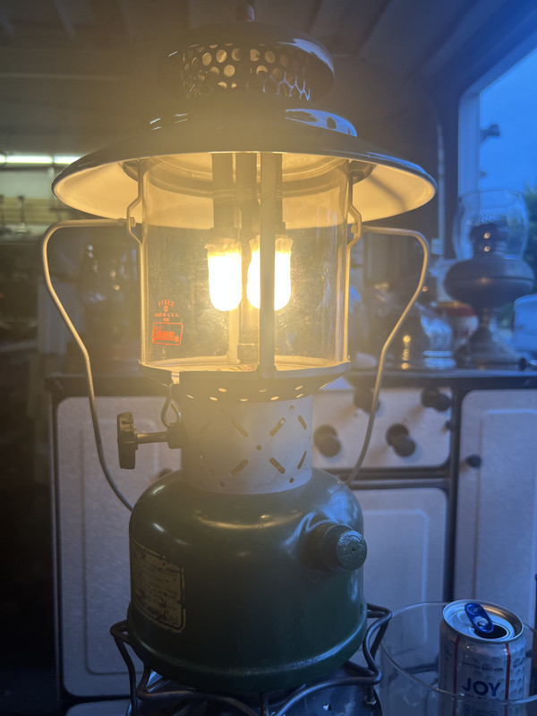 8F749364-BCFB-49D1-BB0D-B56CDADEAAF7