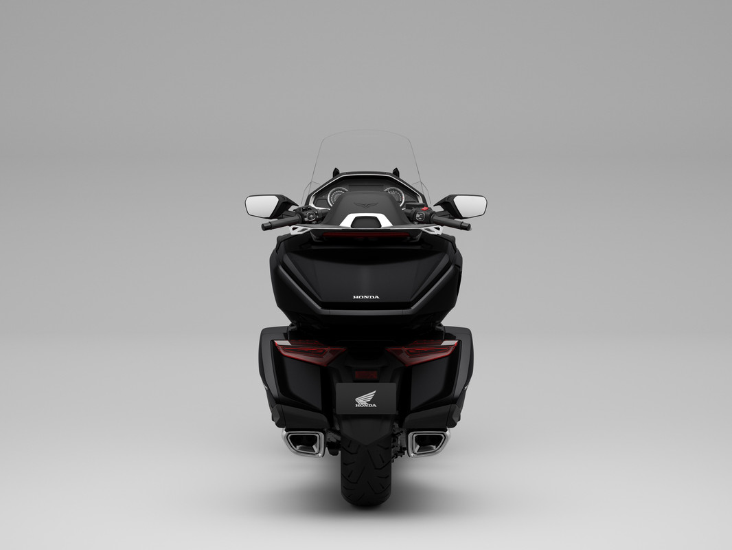 413843_23YM_HONDA_GOLD_WING_TOUR