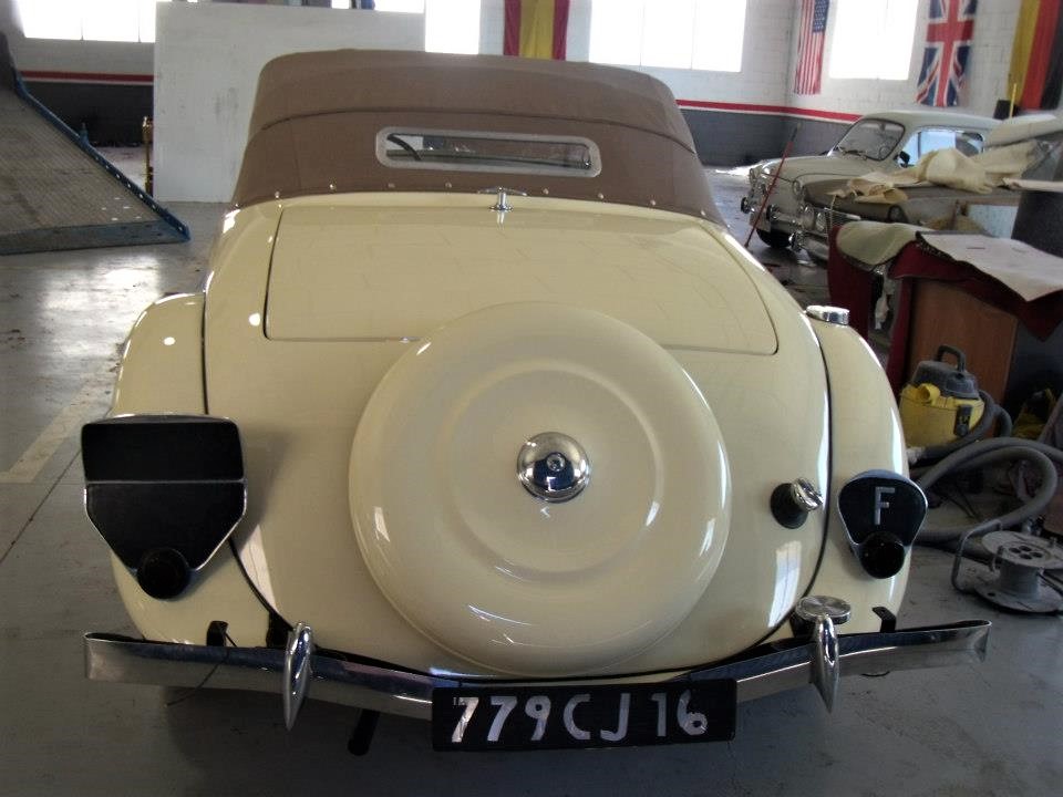 Cab-Art 11 B ivoire 9112 CJ16 5