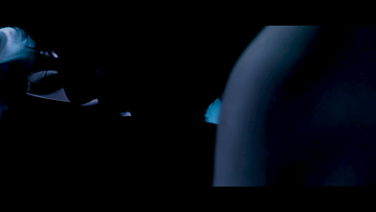 Raima Sen Hot Navel From Mirch 2010 4k.mp4_snapshot_00.35_[2020.11.30_20.59.21]