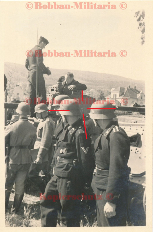 Foto Wehrmacht Panzerkampfwagen 38 (t) Kennung 8.Panzer-Division wrapper !!