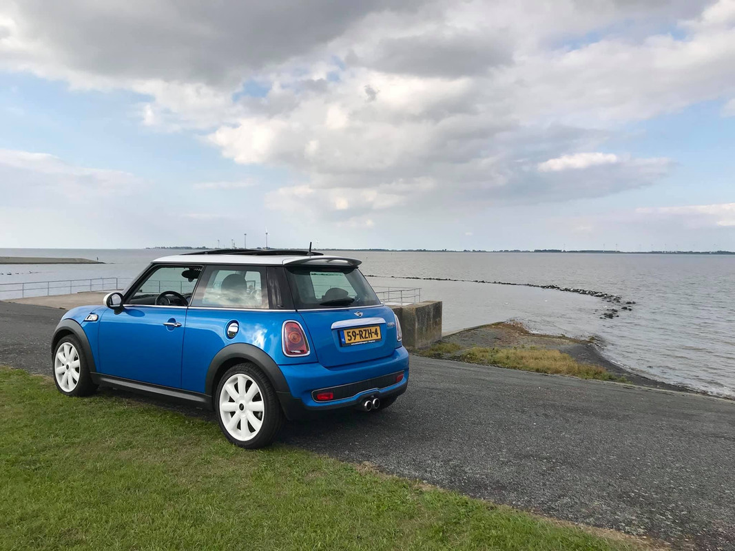 F0BC0788-25DD-4057-A470-28E81E1BC71D