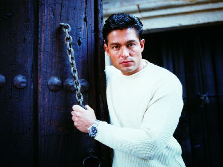 Fernando-Colunga-cool