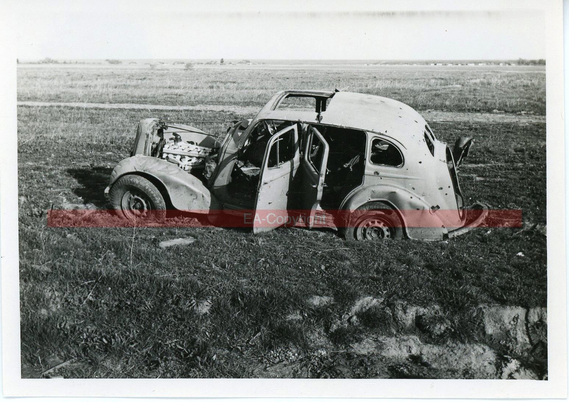 Russland Kämpfe LKW PKW Auto Schlacht Foto