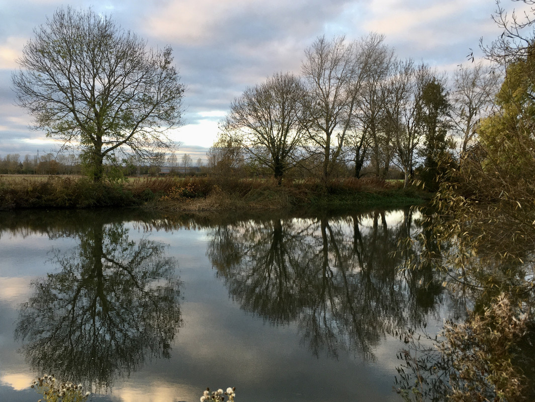 430A4C63-7038-4C24-BAAF-5C7791A3401E