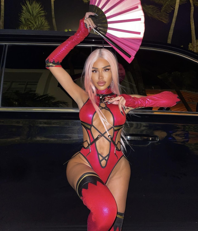 C3948443-F5E8-4FAD-9235-4211AAA4CBEA