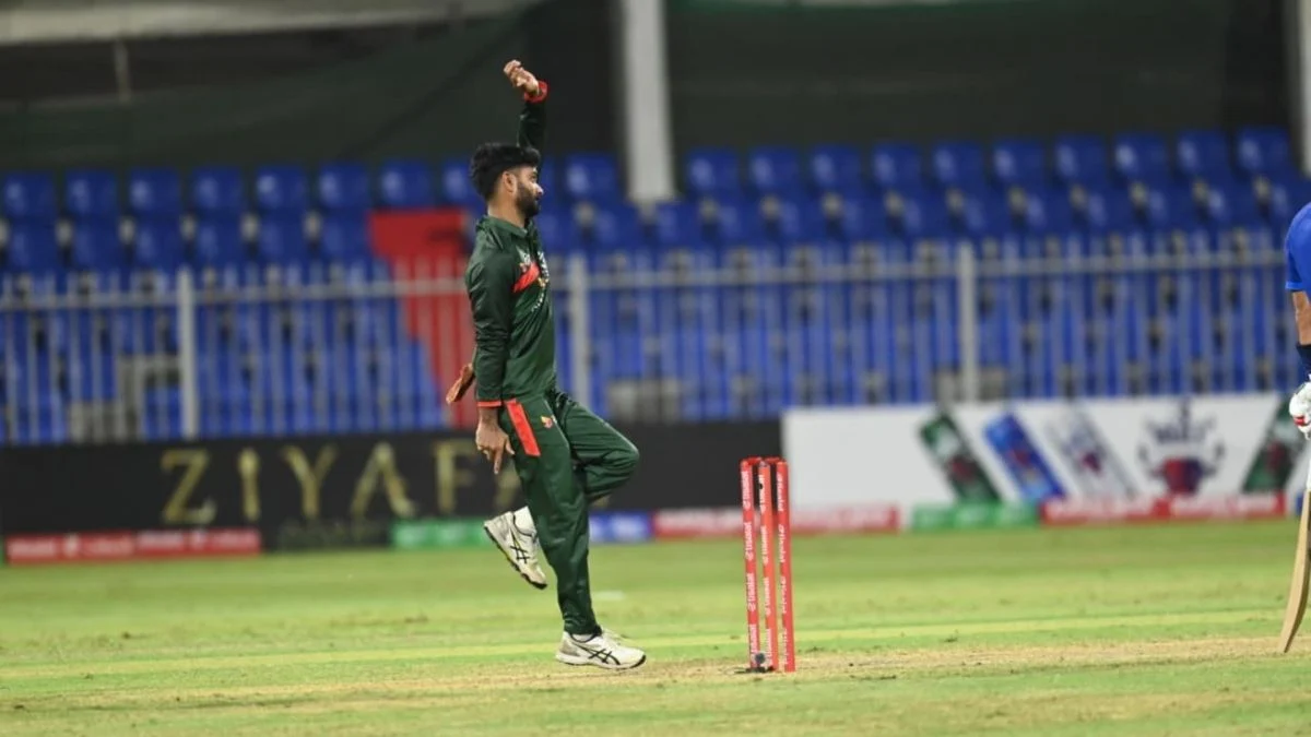 অভিষেকের রাতেই আলিসের ওপর আইসিসির নজর