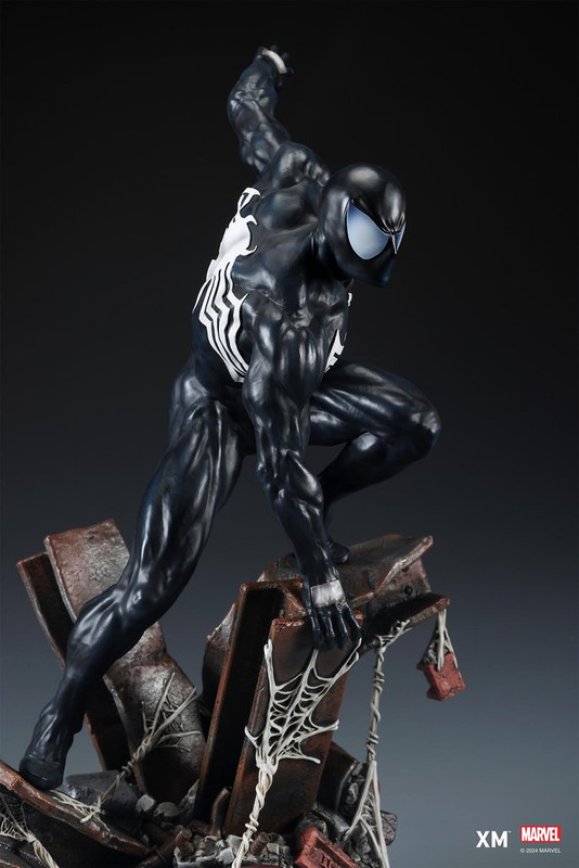 Premium Collectibles : Symbiote Spider-Man 1/4 Statue  4
