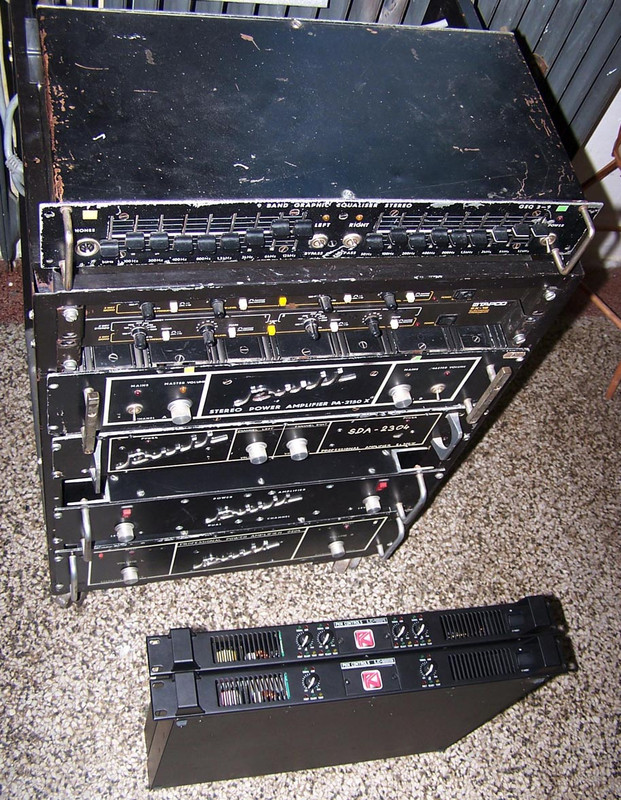 84_stary_rack_se_zesilovaei_a_pkn_zesilovaee_b