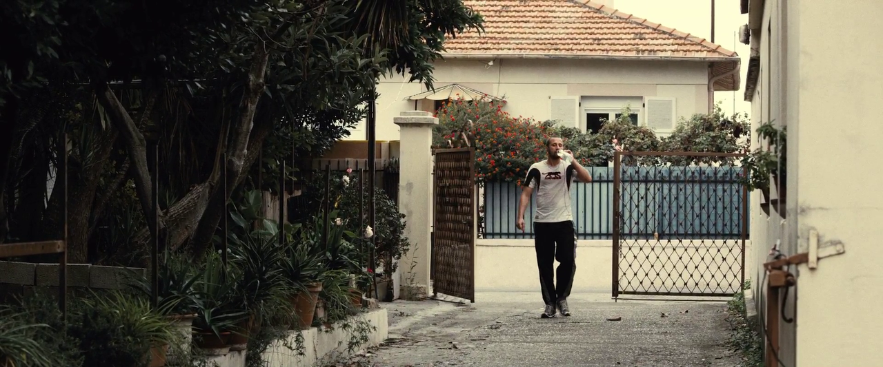 vlcsnap-2025-03-16-17h46m16s583