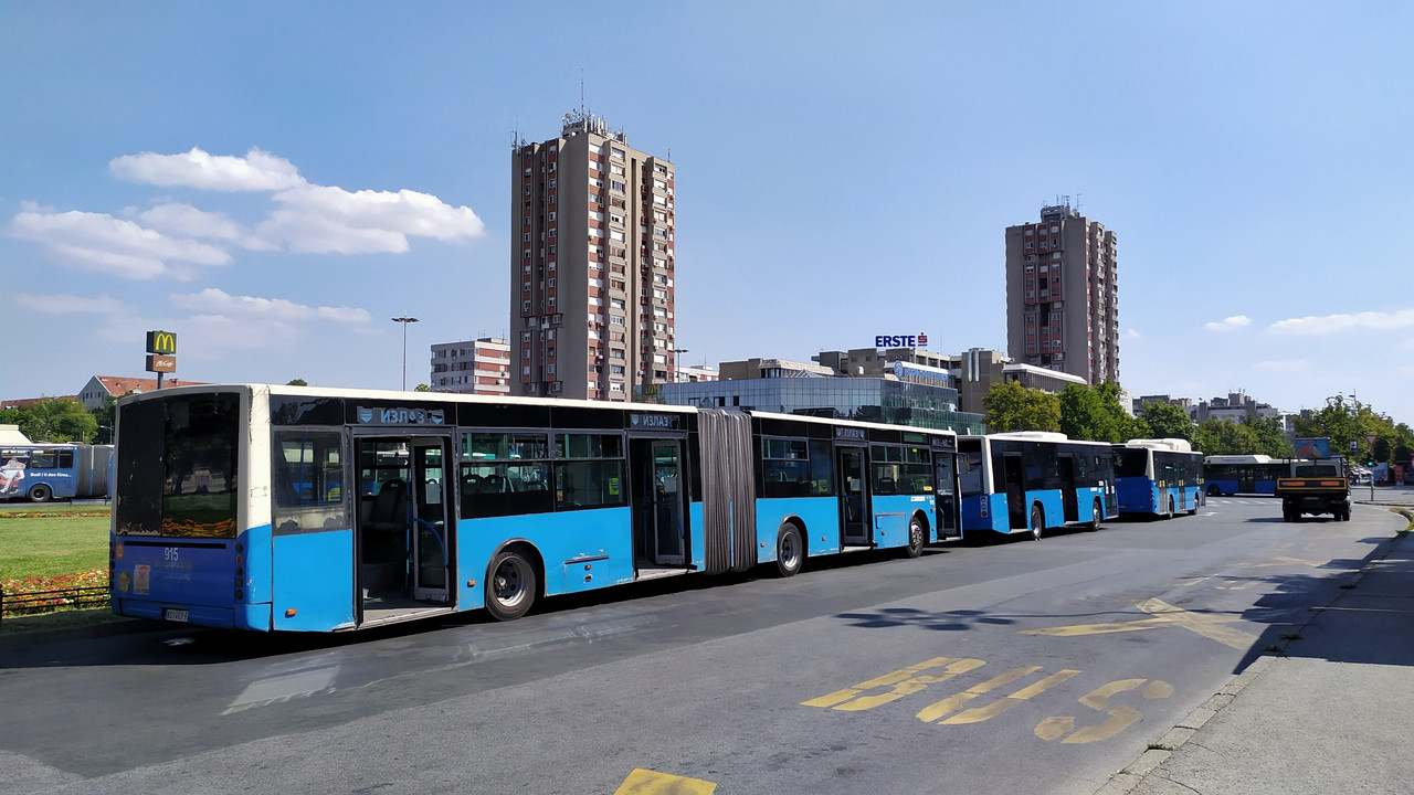 Ikarbus Ik-218N #915