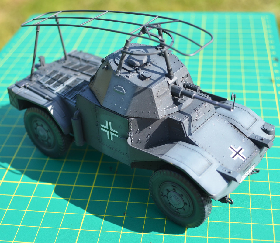 P 204 (f) R-7 007