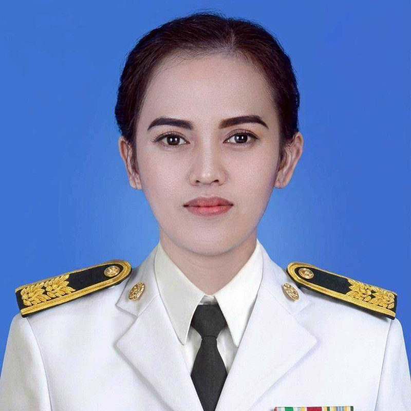 นางสาวพรรษกร  คำมูล