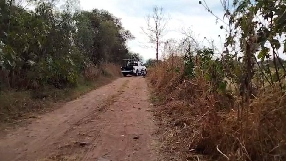 Asesinan a dos personas a la orilla de una brecha en Celaya, Guanajuato