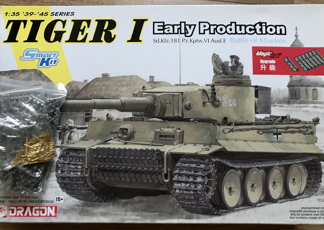 ドラゴンTiger-I Early Production 1:35 DRAGON Amazon.com: Dragon Models 1/35 Tiger I, Initial Production s