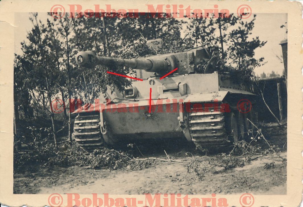Panzerkampfwagen VI TIGER Panzer mit Hufeisen Glücksbringer schw