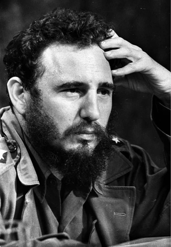 Fidel un siglo de historia de Liborio Noval