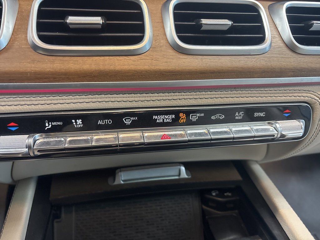 Vehicle thumbnail 26