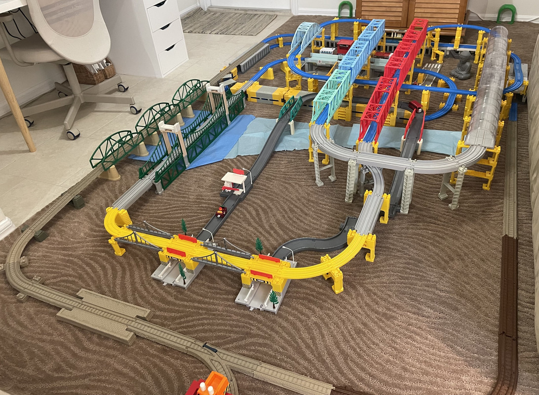 E6A96DD7-7400-46FF-9F20-CE14D03353A8