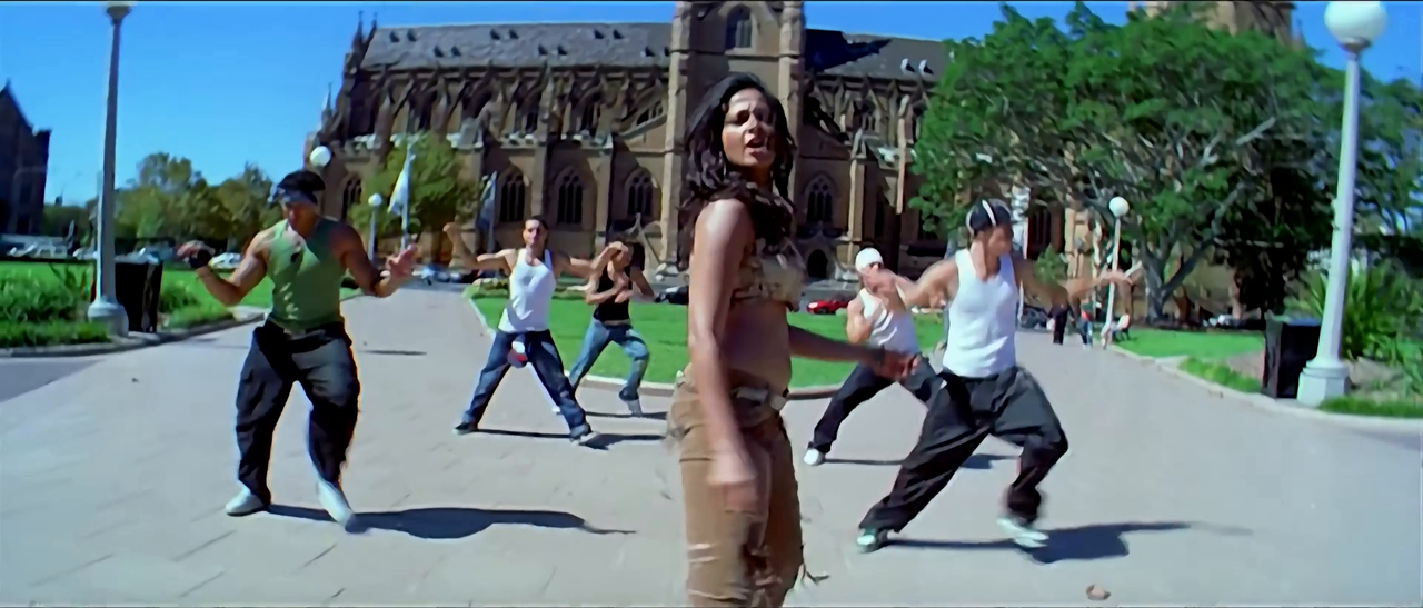 Anushka Shetty Title 4K Song from Okka Magadu2025-04-24 18-16-57-817-112