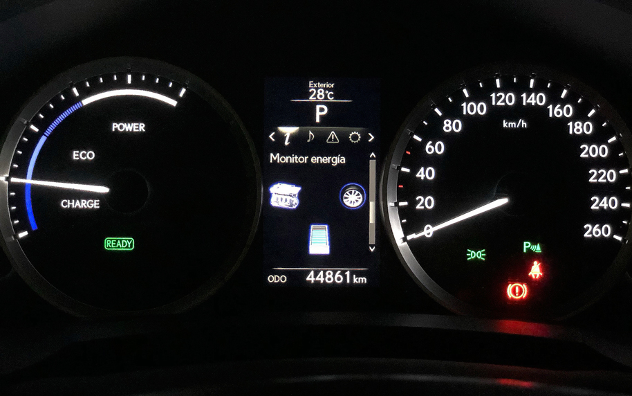 Lexus14