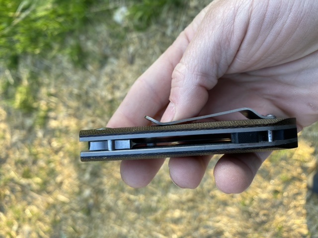 27858949-908D-4153-A360-0C56019DE2C5