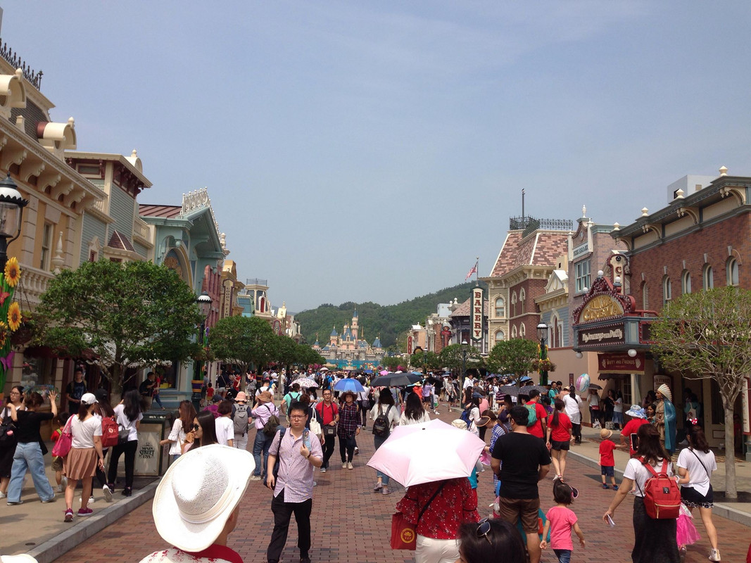 31631860_10156200466459351_1305885639572455424_n